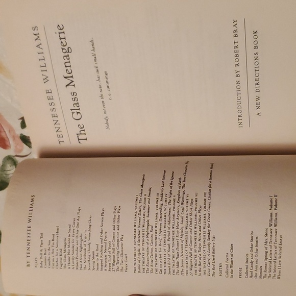 2/$8 🎭 The Glass Menagerie Tennesee Williams 📚 paperback book - Picture 4 of 9